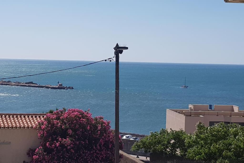 Le 79 Balneo Loft Deco Authentique Centre Climatisation Apartment Sete Luaran gambar